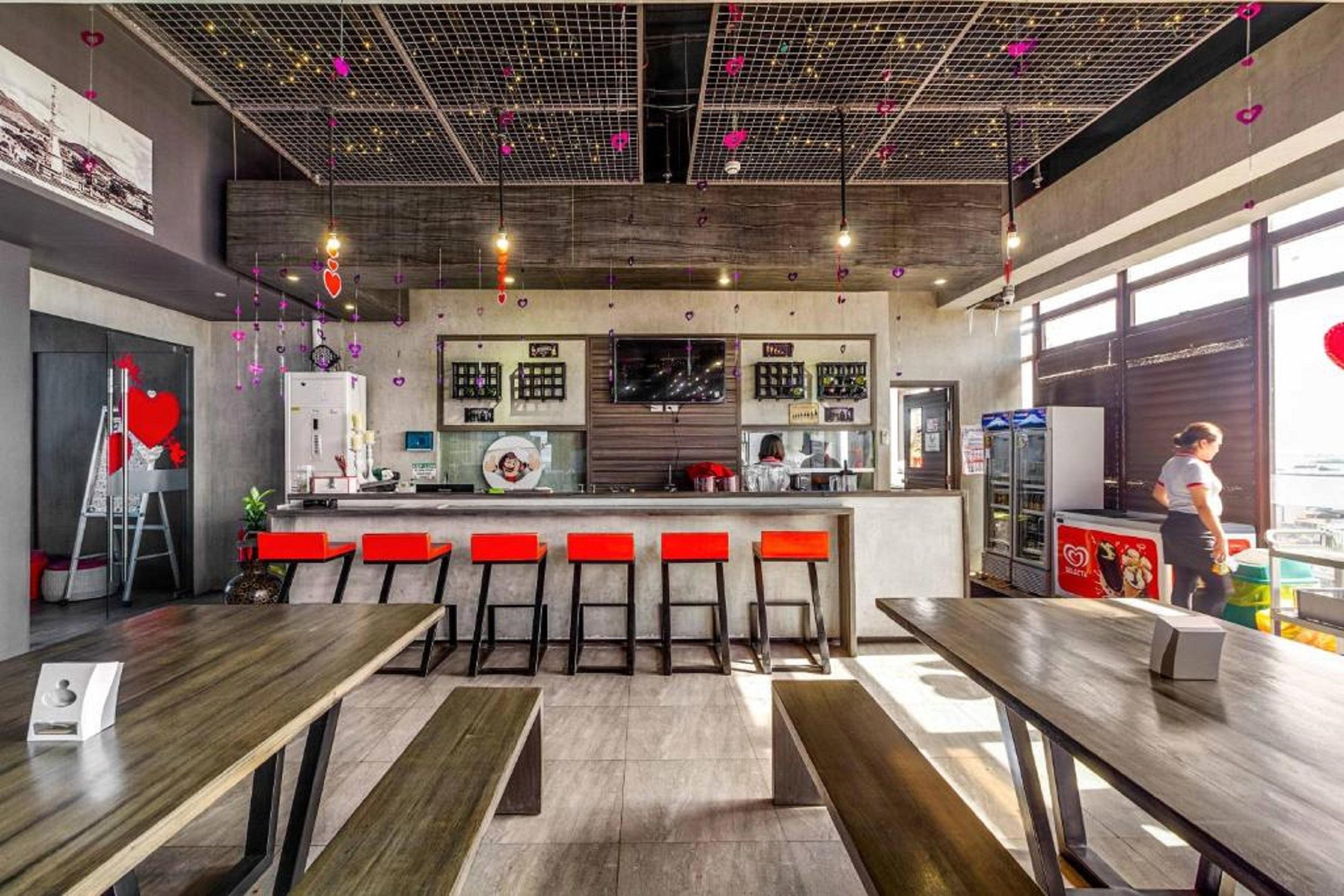 Reddoorz @ Jones Avenue
